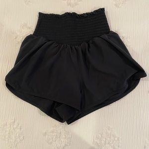 OFFLINE BY AERIE FLOWY HIGH WAIST SHORTS